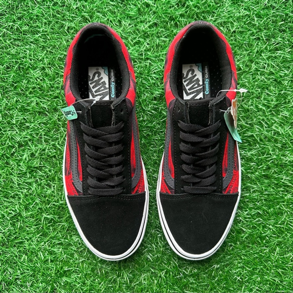 Vans Comfycush Old Skool After Dark Black / Red - Picture 2 of 9